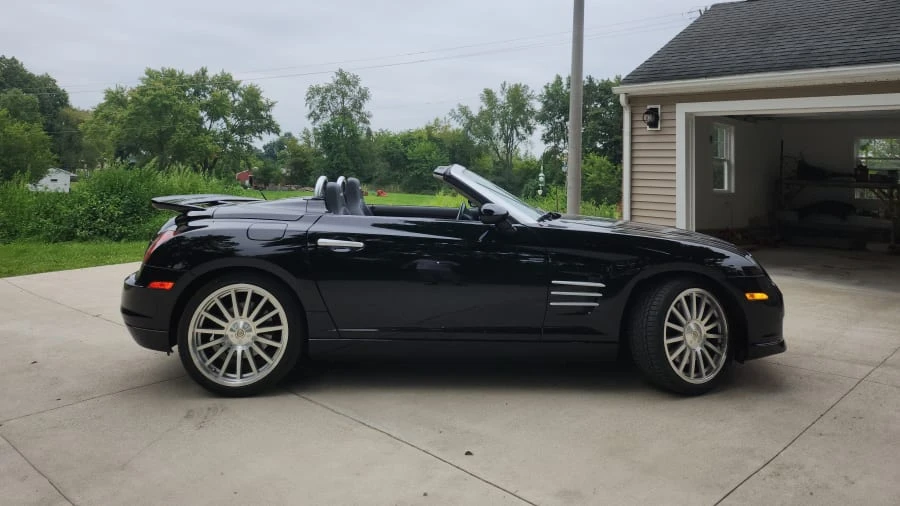 2005 Chrysler Crossfire - Image 4 of 9