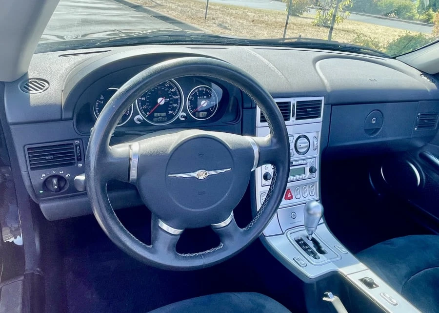 2005 Chrysler Crossfire - Image 11 of 21