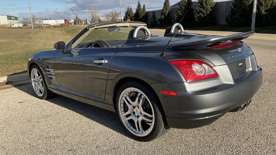 2005 Chrysler Crossfire - Image 3 of 11
