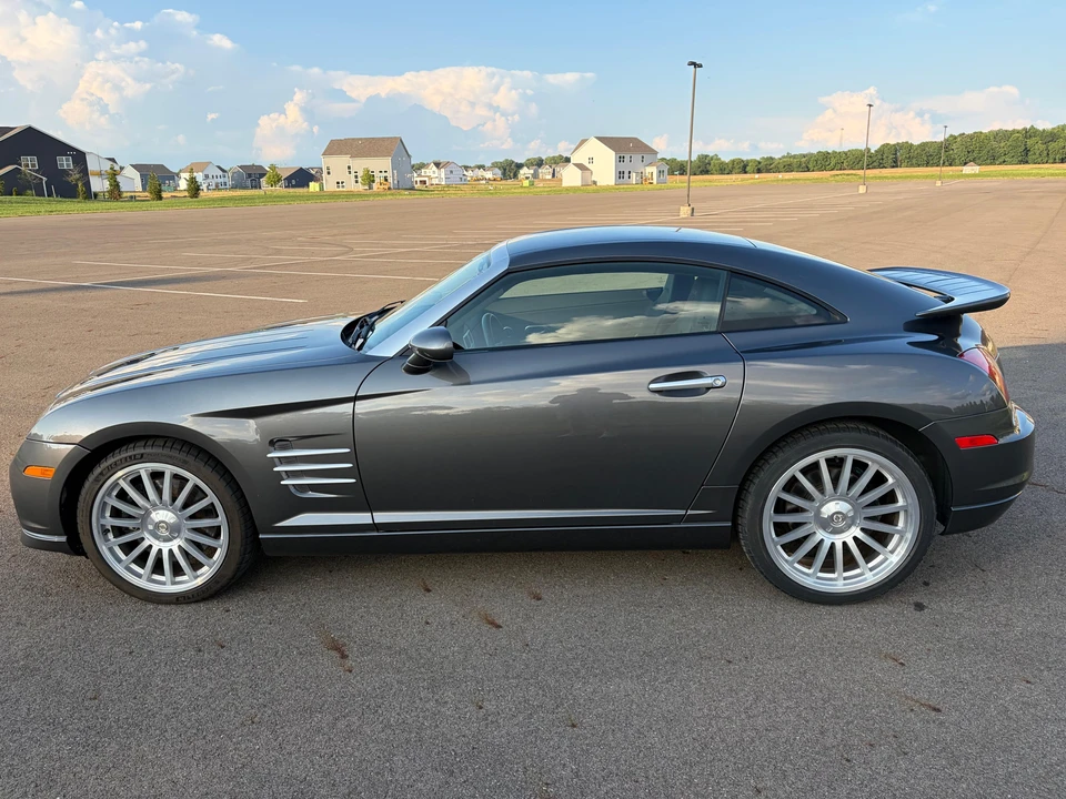 2005 Chrysler Crossfire - Image 16 of 31
