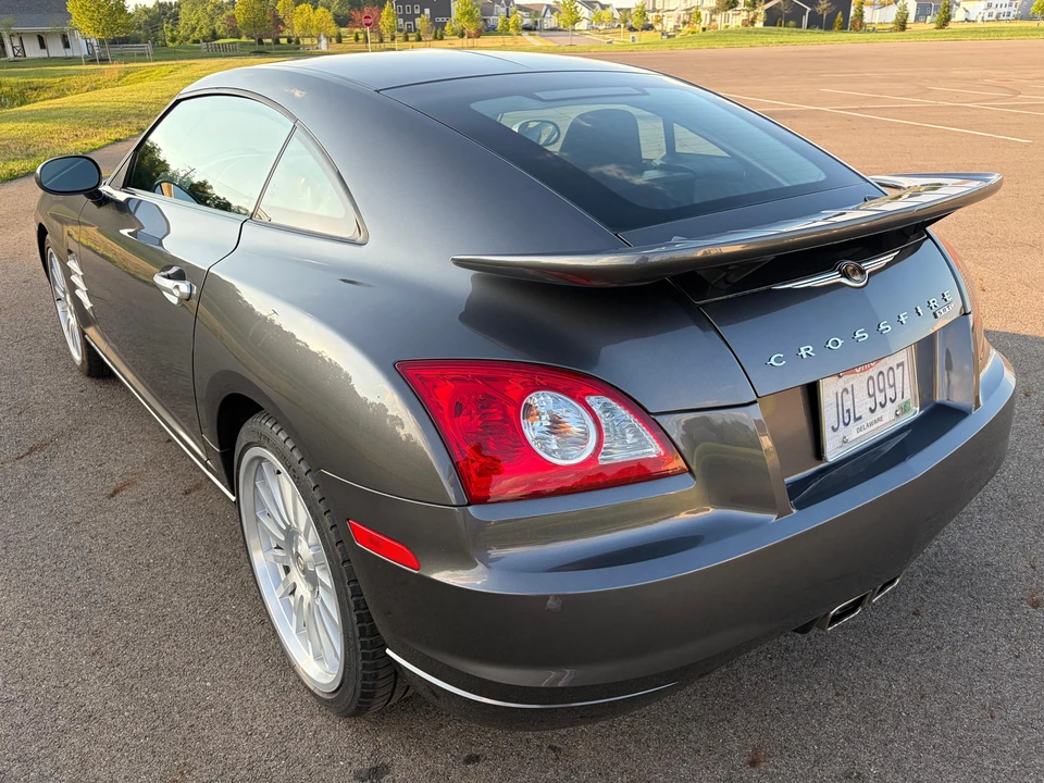 2005 Chrysler Crossfire - Image 21 of 31