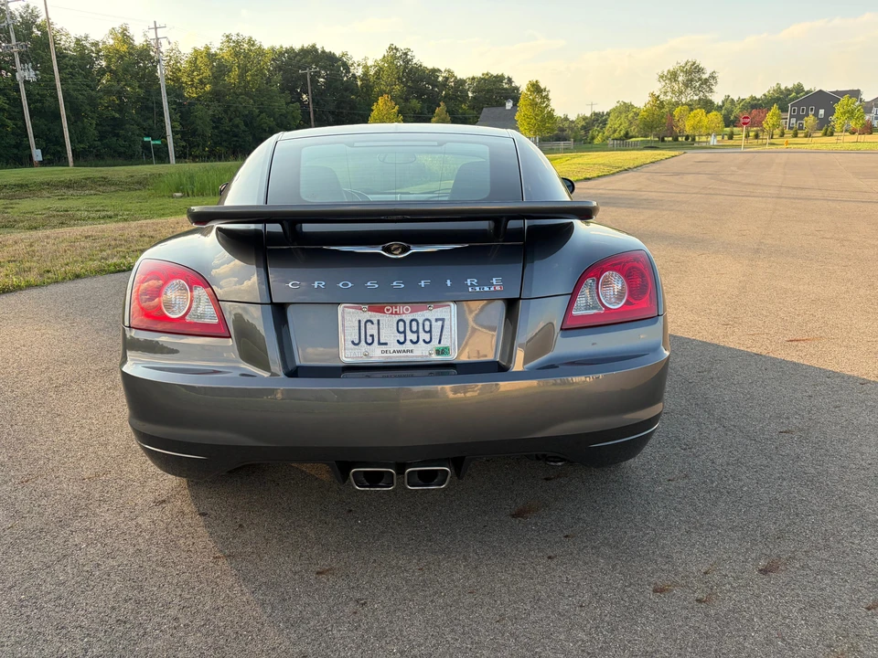 2005 Chrysler Crossfire - Image 28 of 31