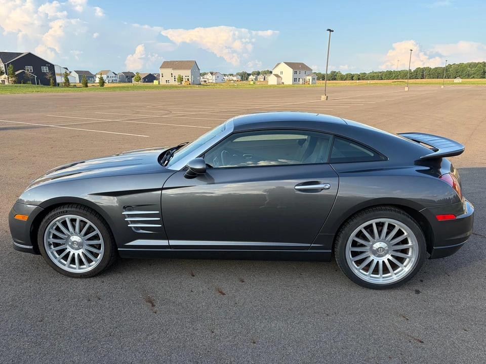 2005 Chrysler Crossfire - Image 17 of 31