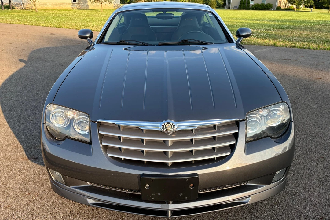 2005 Chrysler Crossfire - Image 2 of 31