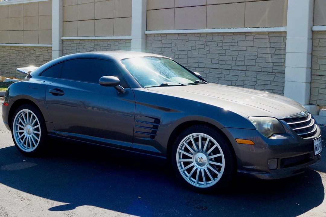 2005 Chrysler Crossfire - Image 10 of 31