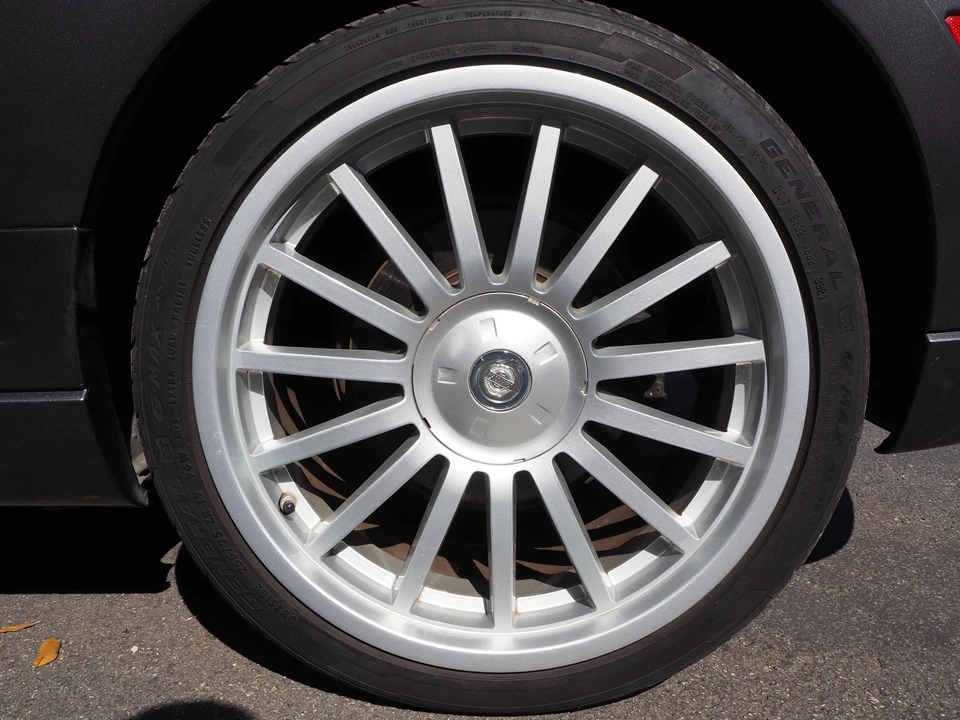 2005 Chrysler Crossfire - Image 27 of 31