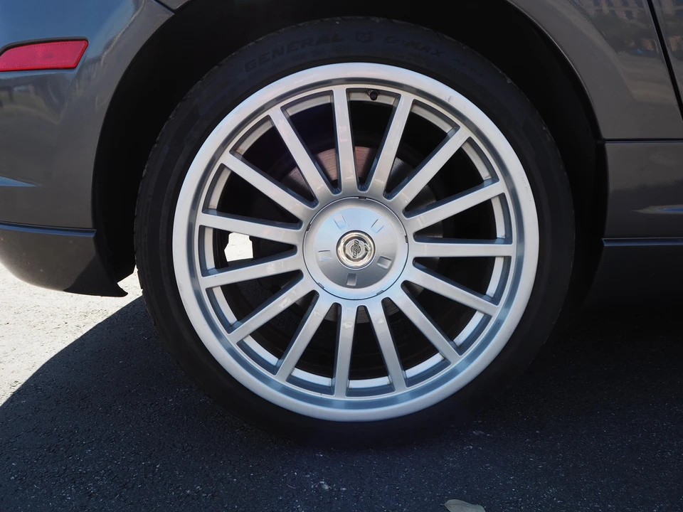2005 Chrysler Crossfire - Image 28 of 31
