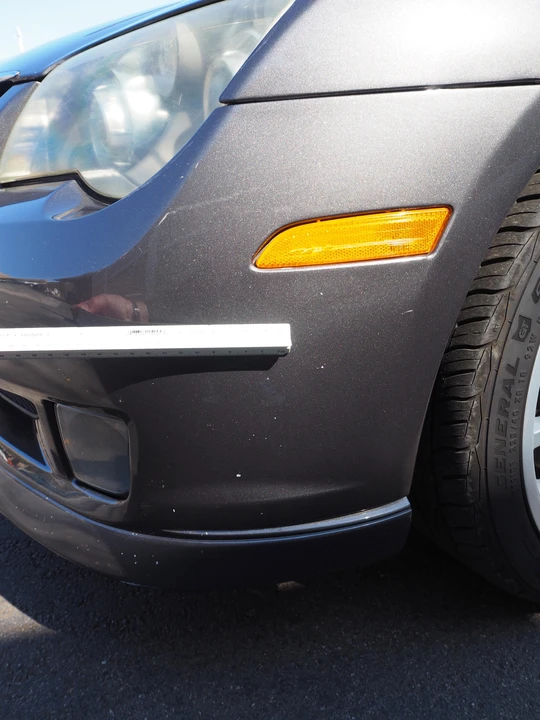 2005 Chrysler Crossfire - Image 21 of 31
