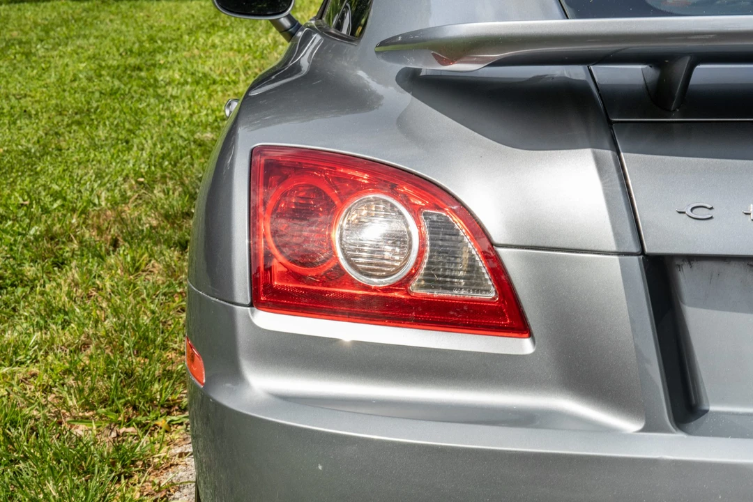 2005 Chrysler Crossfire - Image 26 of 31