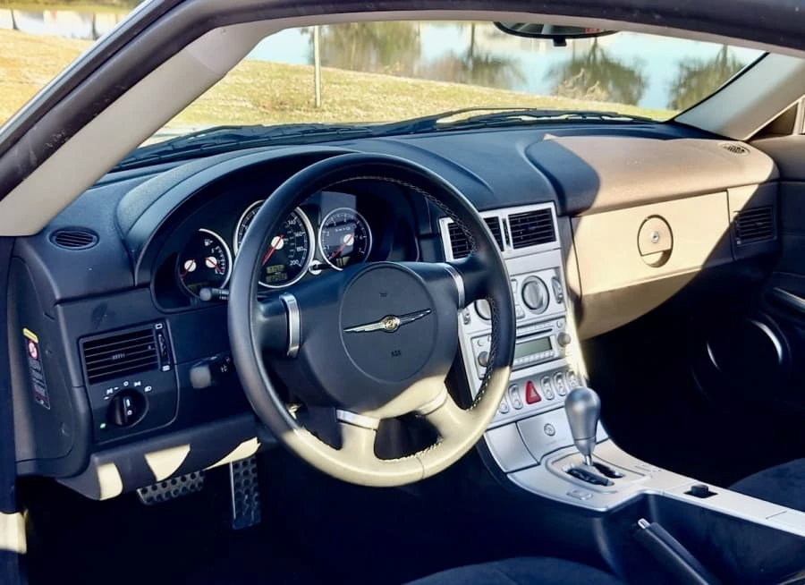 2005 Chrysler Crossfire - Image 26 of 29