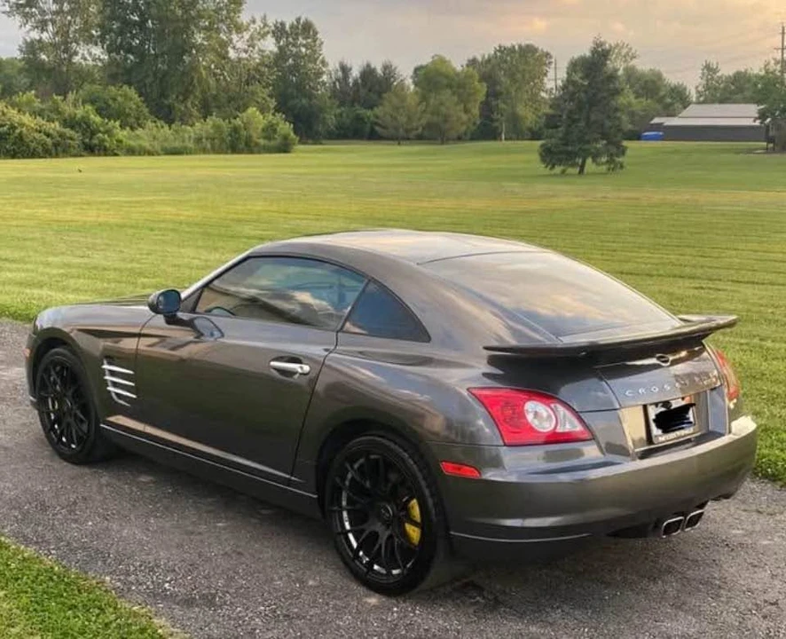 2005 Chrysler Crossfire - Image 12 of 13