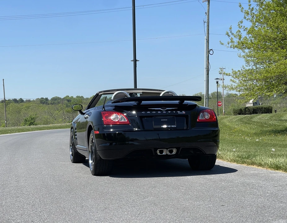 2005 Chrysler Crossfire - Image 28 of 31