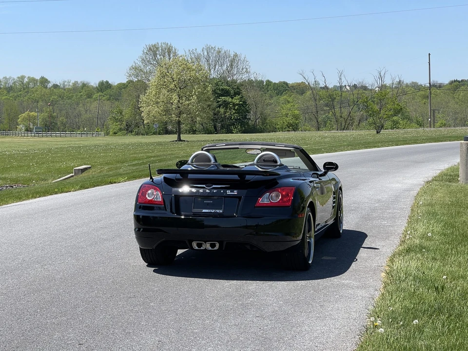 2005 Chrysler Crossfire - Image 25 of 31
