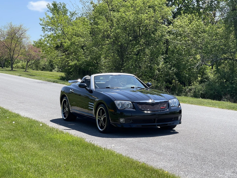2005 Chrysler Crossfire - Image 5 of 31