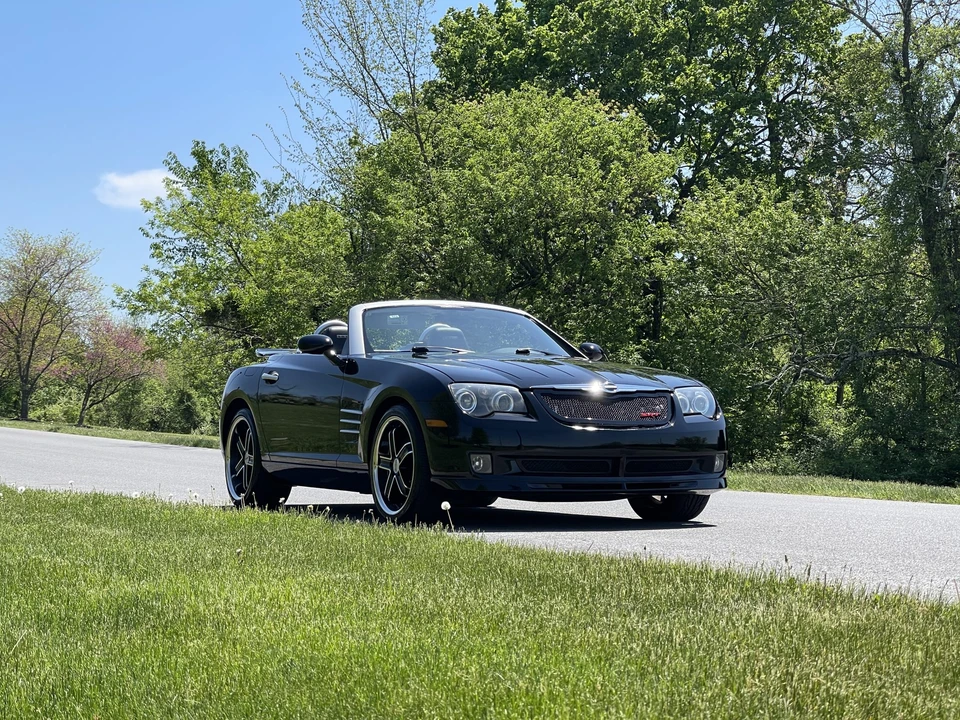 2005 Chrysler Crossfire - Image 4 of 31