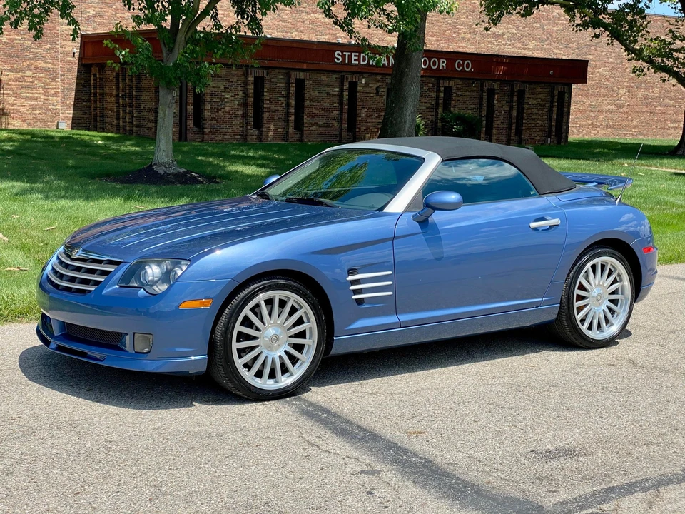 2005 Chrysler Crossfire - Image 11 of 31