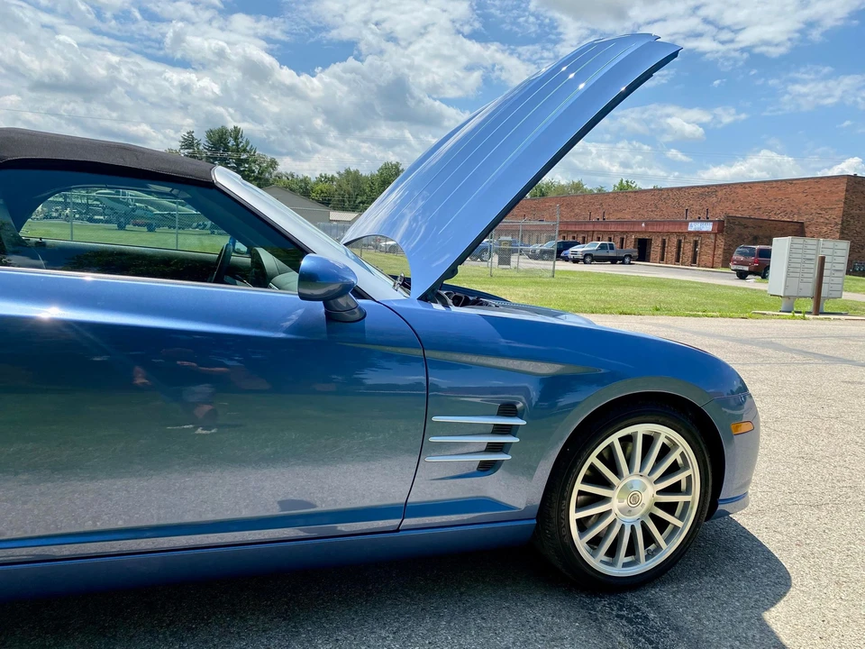 2005 Chrysler Crossfire - Image 29 of 31