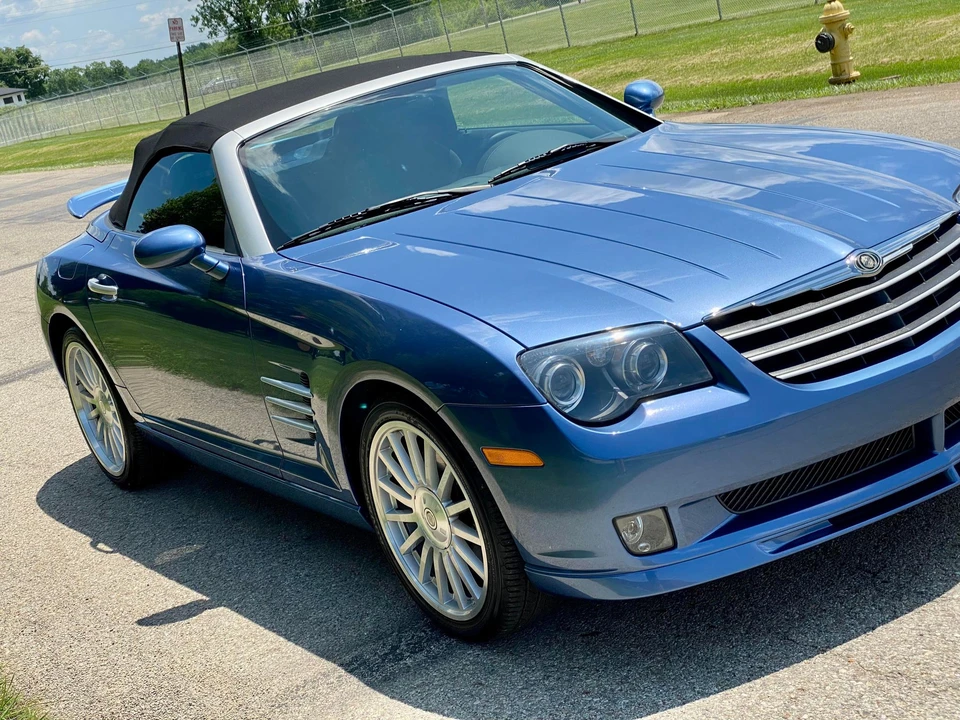 2005 Chrysler Crossfire - Image 25 of 31
