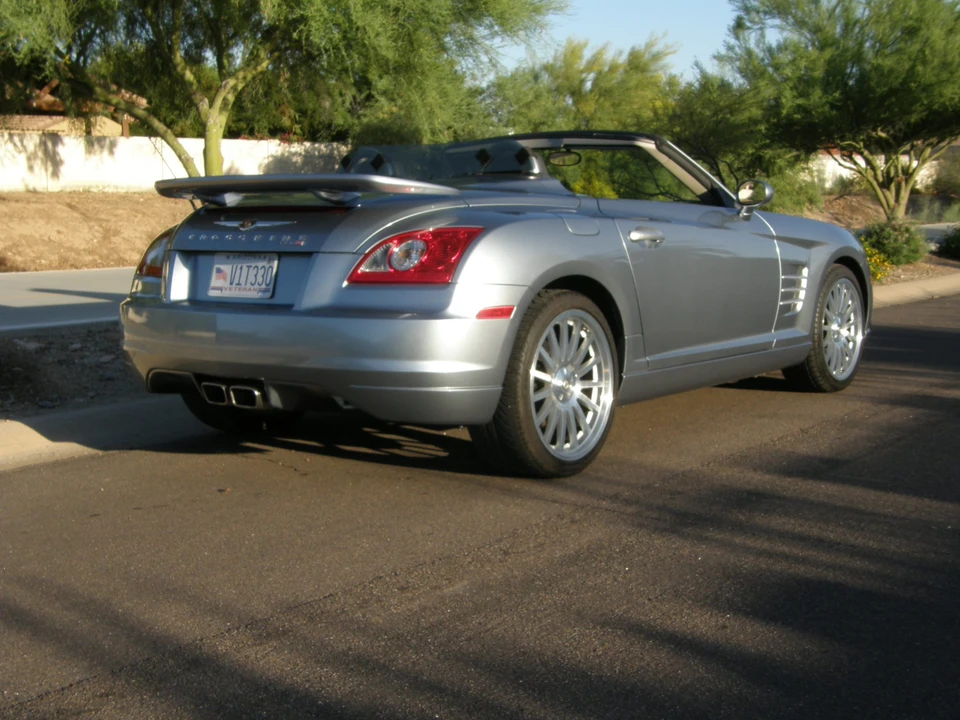 2005 Chrysler Crossfire - Image 20 of 31