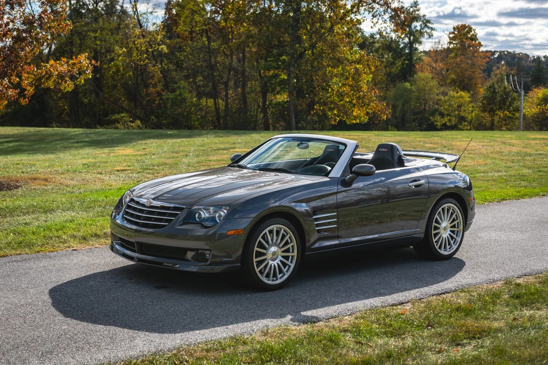 2005 Chrysler Crossfire - Image 6 of 31