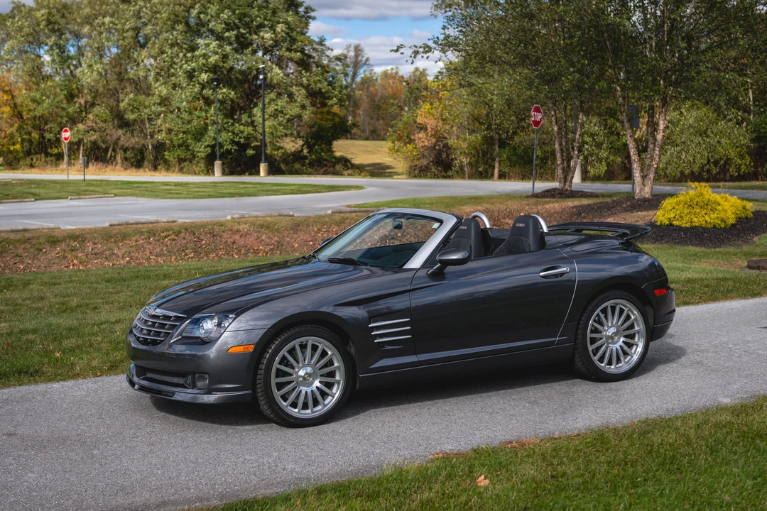 2005 Chrysler Crossfire - Image 11 of 31