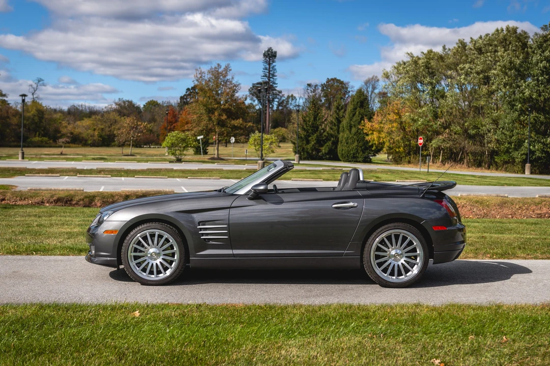 2005 Chrysler Crossfire - Image 14 of 31