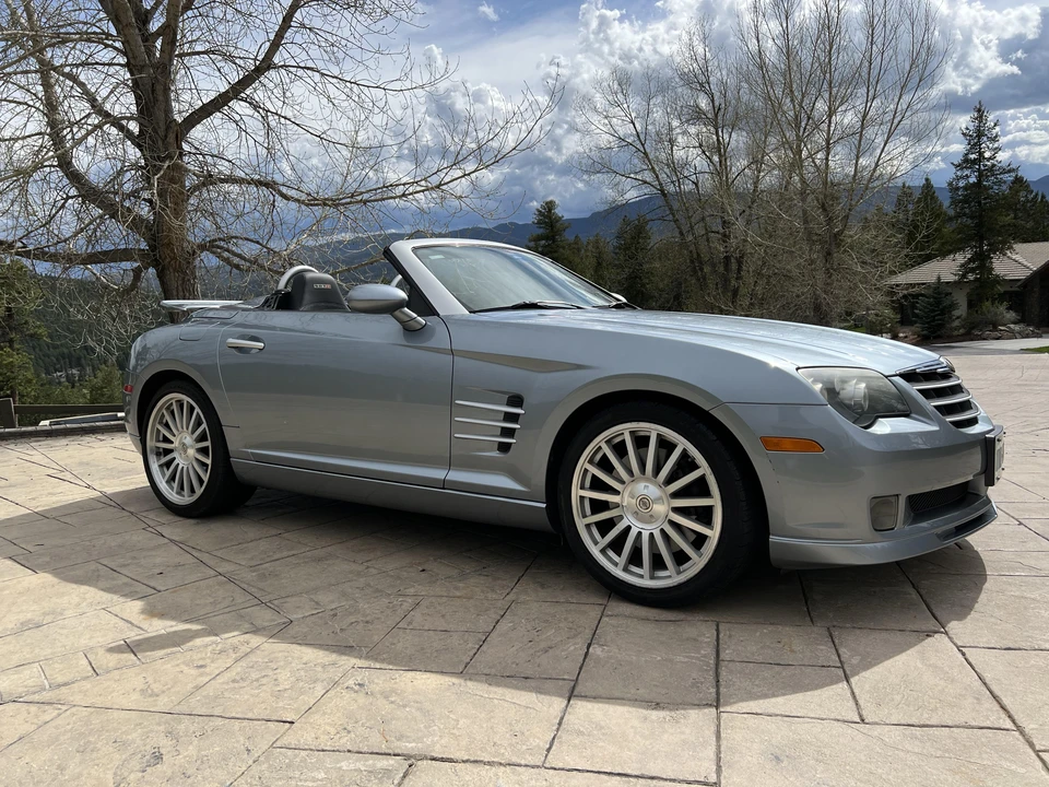 2005 Chrysler Crossfire - Image 6 of 28