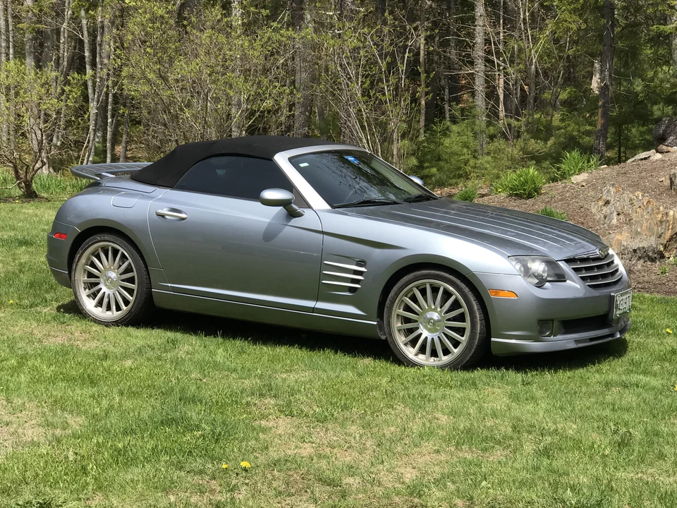 2005 Chrysler Crossfire - Image 9 of 28