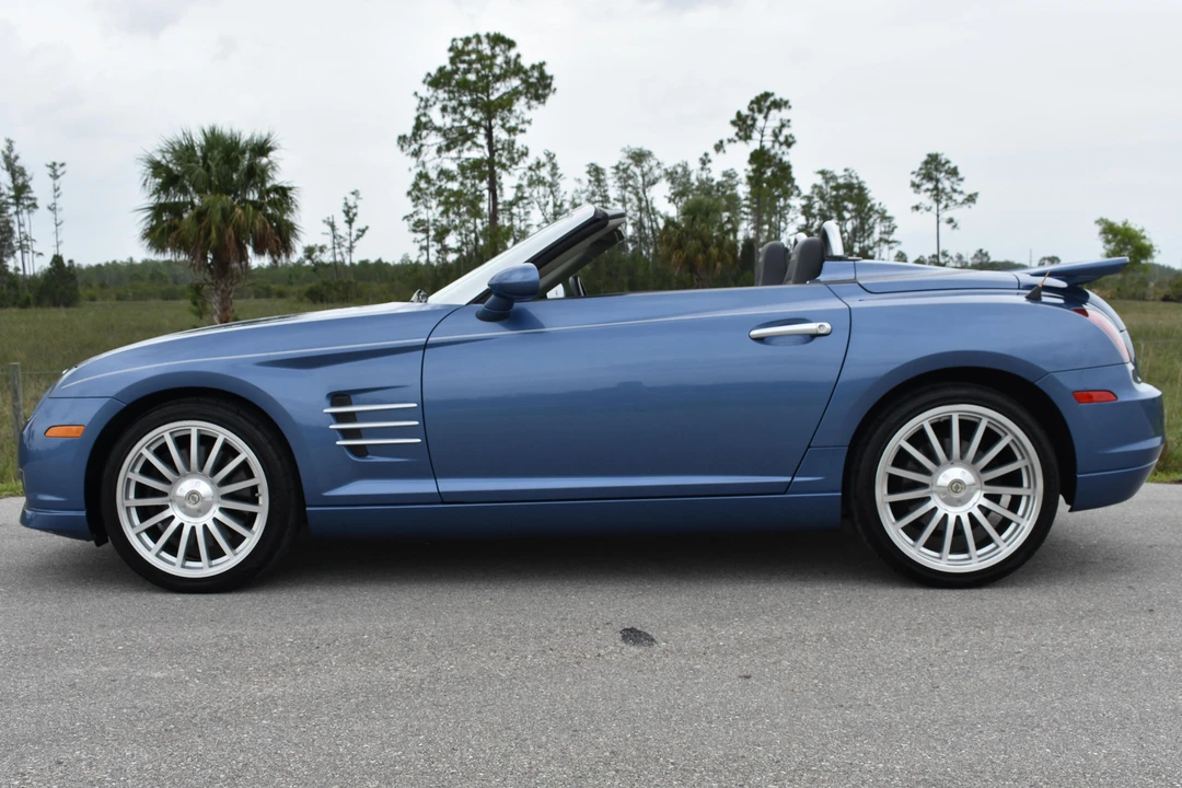 2005 Chrysler Crossfire - Image 3 of 10