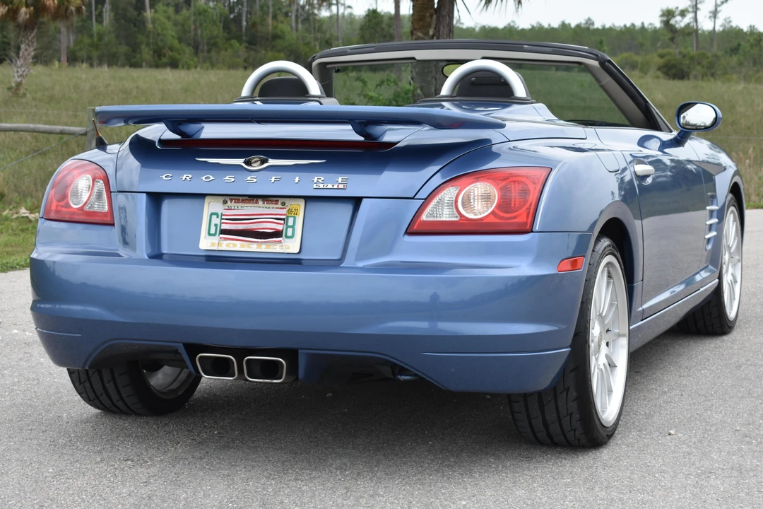 2005 Chrysler Crossfire - Image 5 of 10