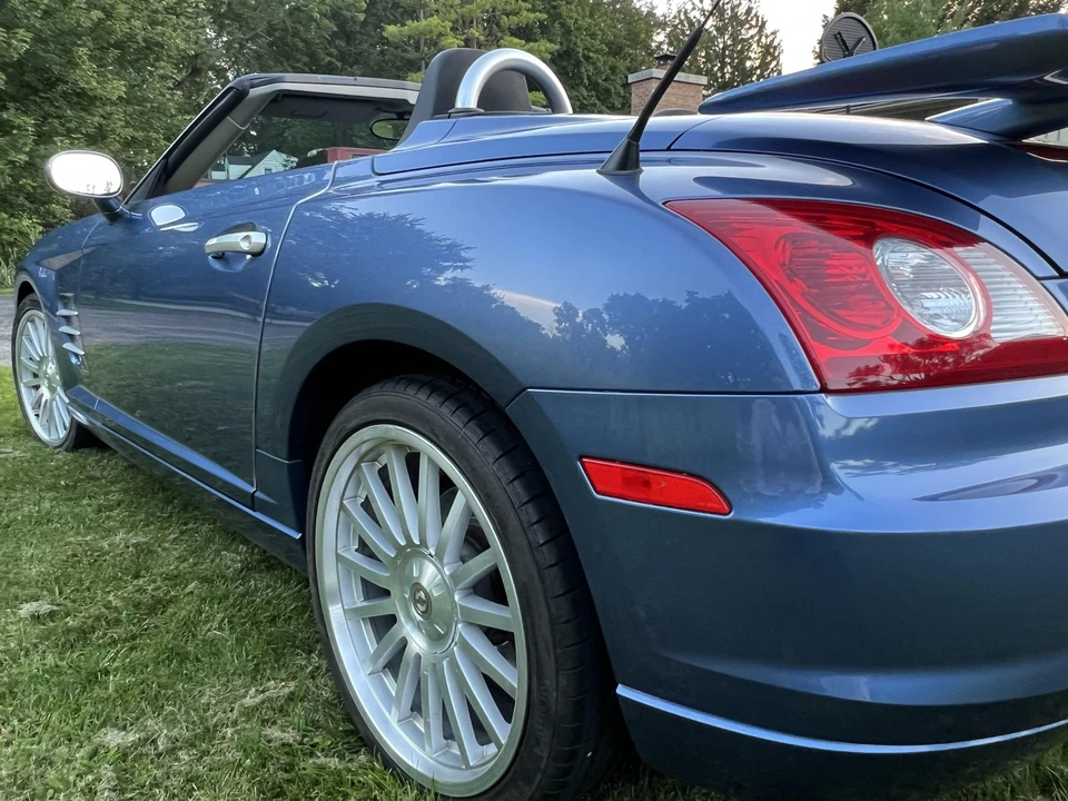 2005 Chrysler Crossfire - Image 15 of 31