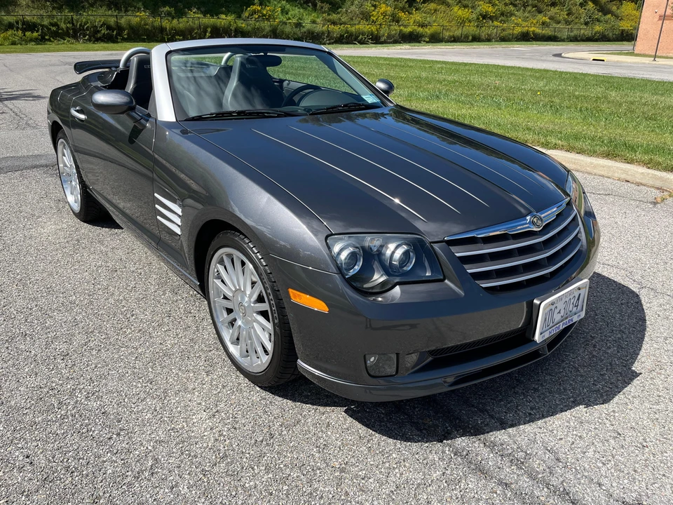 2005 Chrysler Crossfire - Image 16 of 31