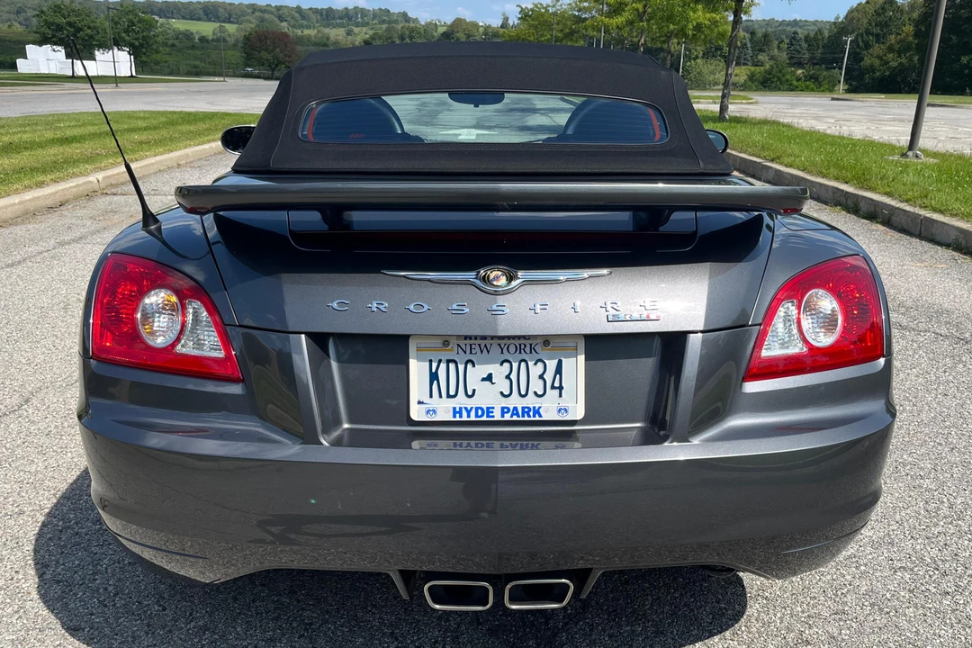 2005 Chrysler Crossfire - Image 5 of 31