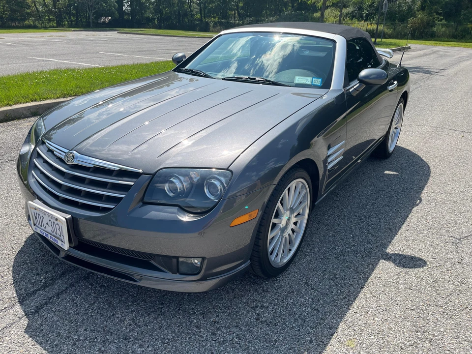 2005 Chrysler Crossfire - Image 18 of 31
