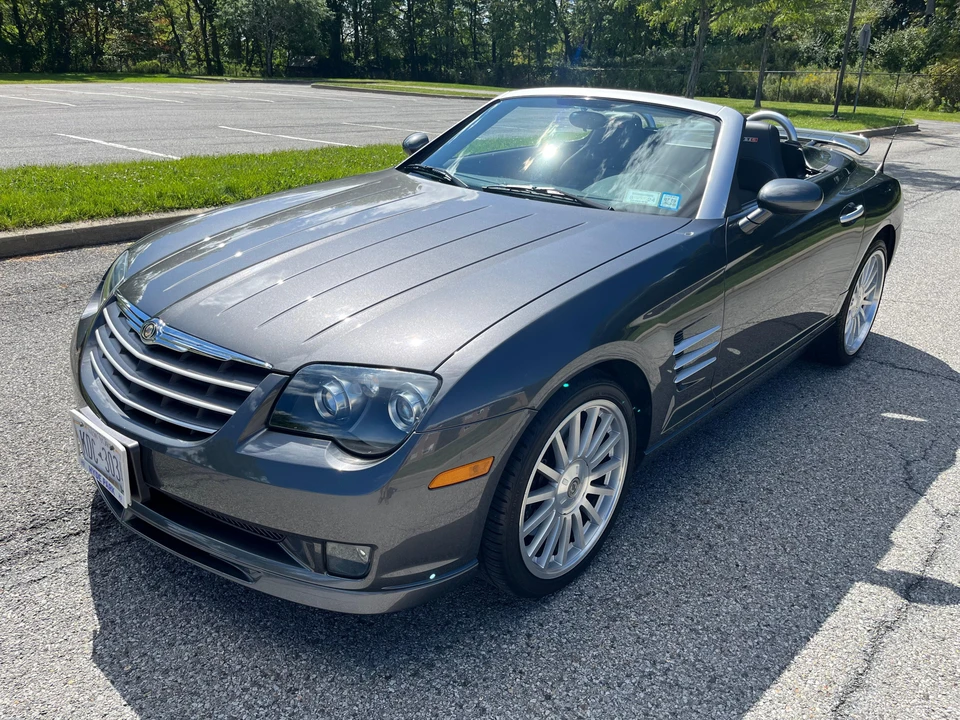 2005 Chrysler Crossfire - Image 7 of 31