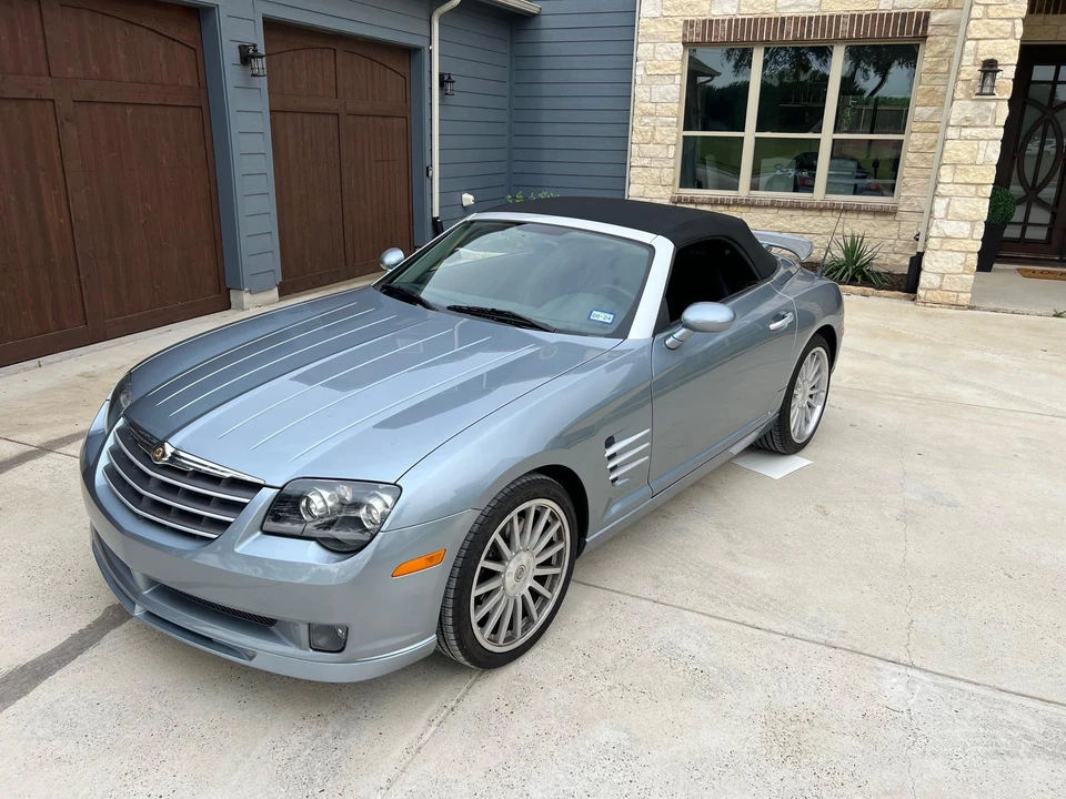 2005 Chrysler Crossfire - Image 16 of 31