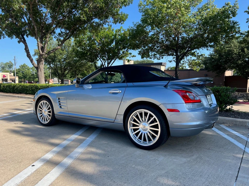 2005 Chrysler Crossfire - Image 20 of 31
