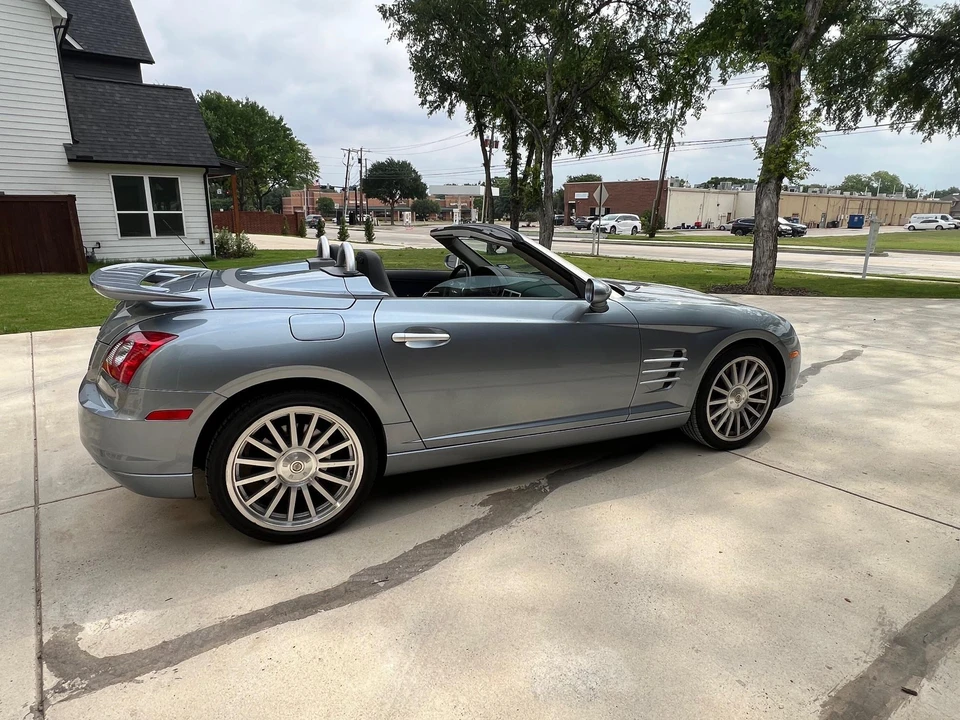 2005 Chrysler Crossfire - Image 13 of 31