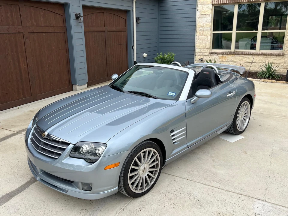 2005 Chrysler Crossfire - Image 9 of 31