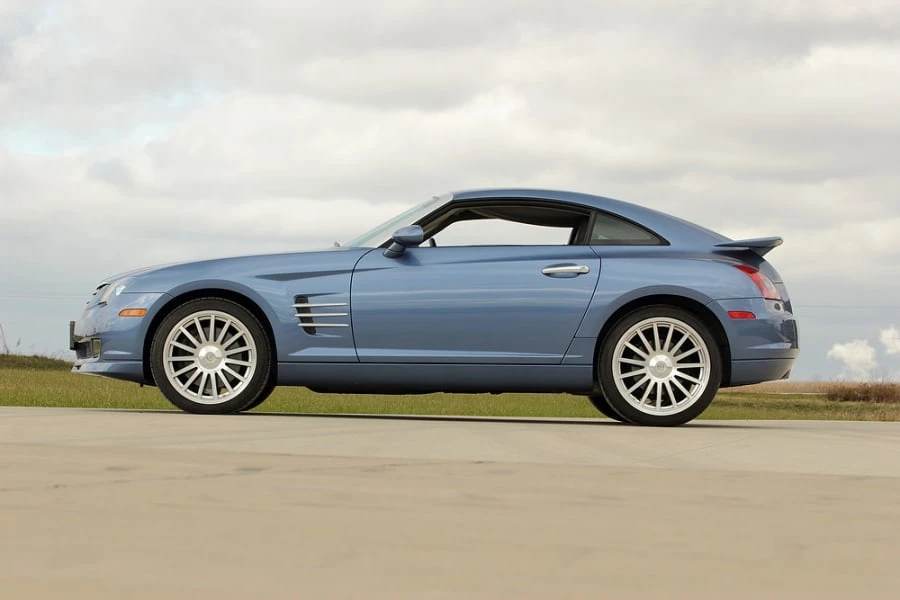 2005 Chrysler Crossfire - Image 2 of 11