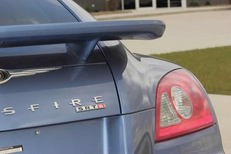 2005 Chrysler Crossfire - Image 9 of 11