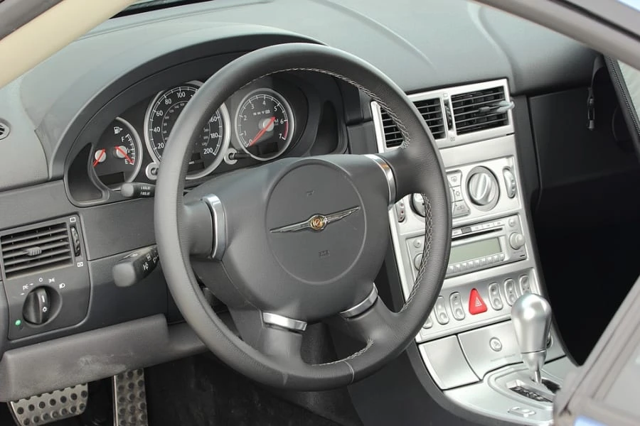 2005 Chrysler Crossfire - Image 11 of 11
