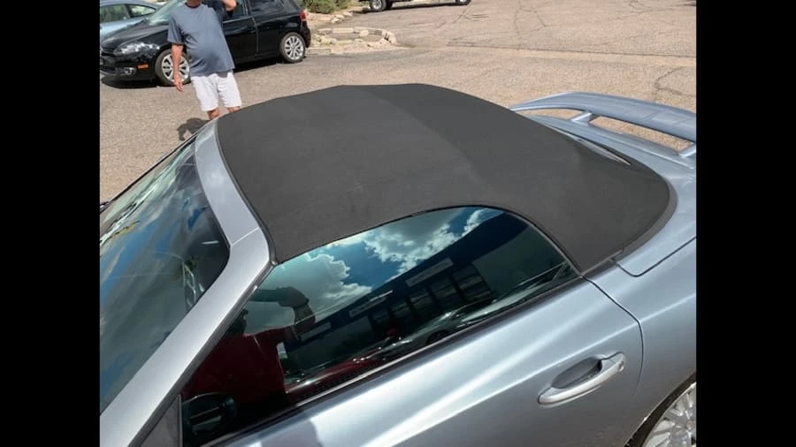 2005 Chrysler Crossfire - Image 9 of 12