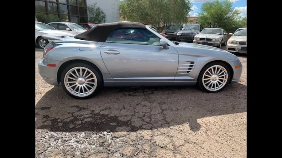 2005 Chrysler Crossfire - Image 11 of 12