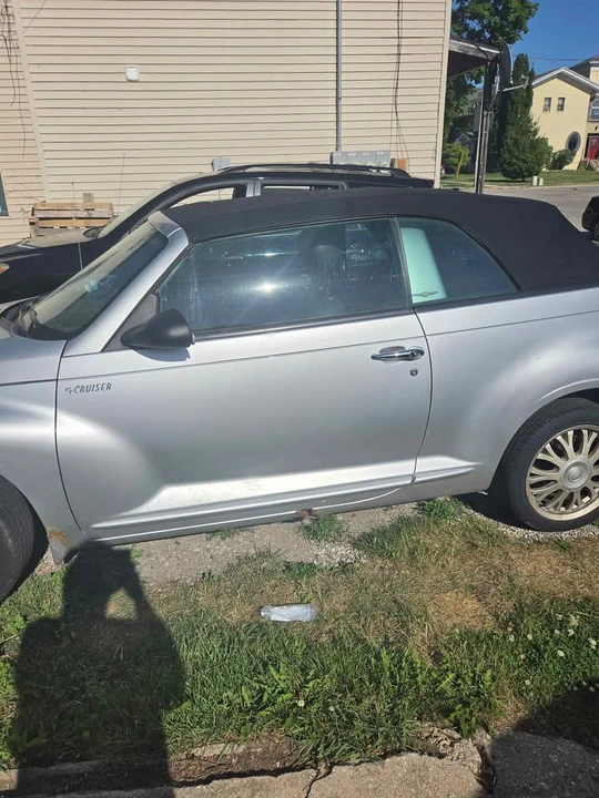 2005 Chrysler PT Cruiser - Image 4 of 4