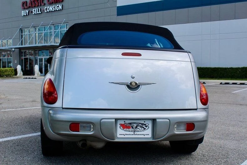 2005 Chrysler PT Cruiser - Image 14 of 21