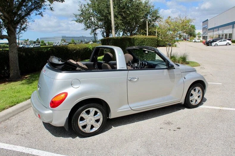 2005 Chrysler PT Cruiser - Image 18 of 21