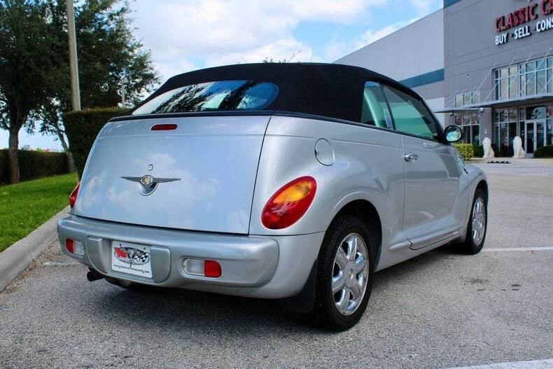 2005 Chrysler PT Cruiser - Image 15 of 21
