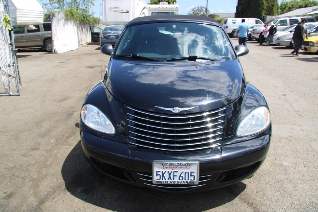 2005 Chrysler PT Cruiser - Image 11 of 21