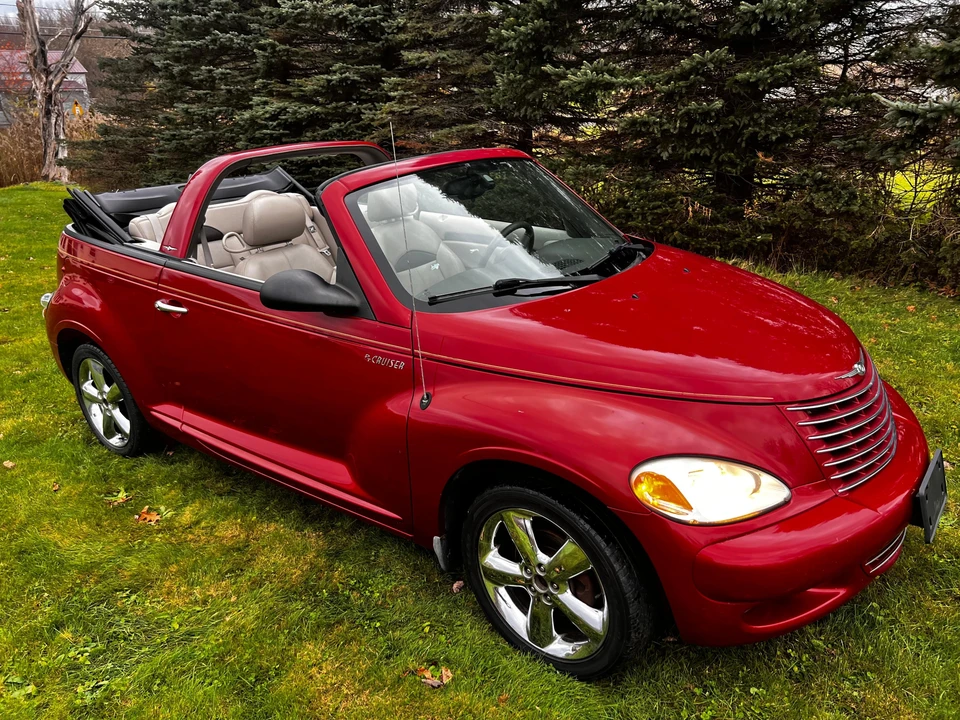 2005 Chrysler PT Cruiser - Image 15 of 31